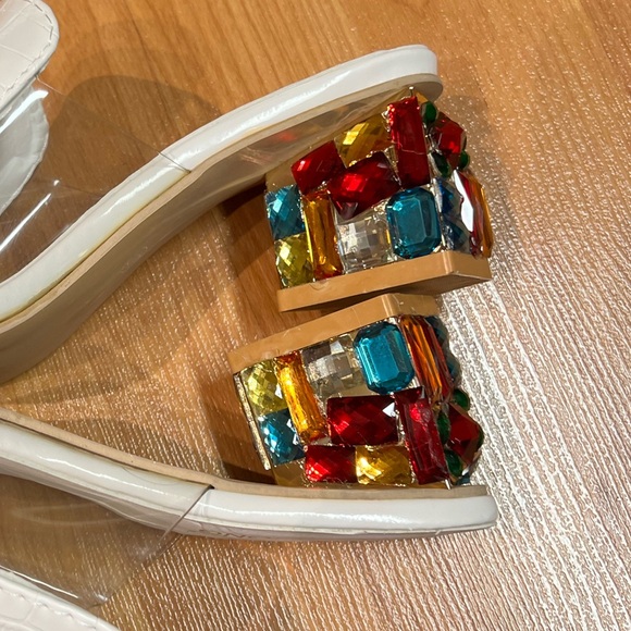 NWOT - Rhinestone Décor Slipper Sandal * White (Size 6.5) - Picture 10 of 11